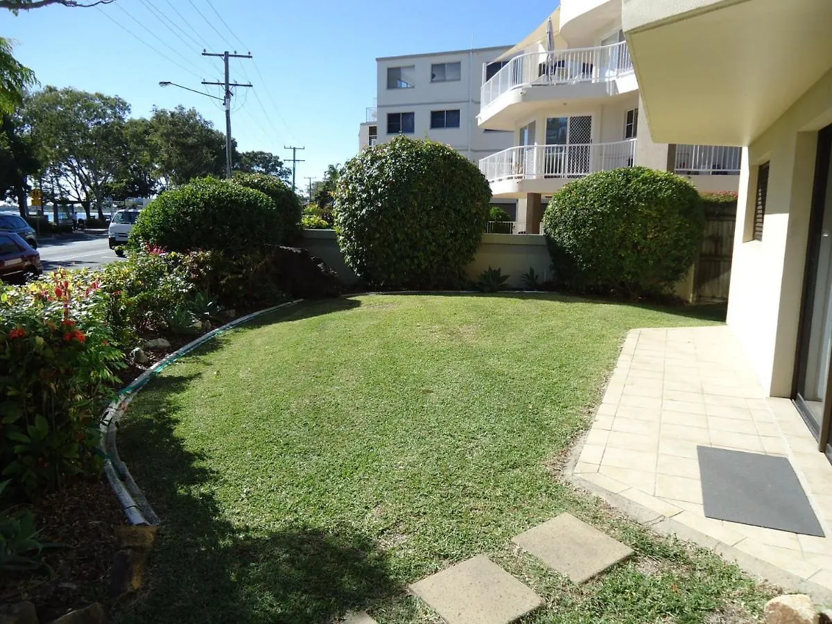 1 Aarons Villa Noosaville 0*,  Australia